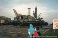 BH7 being moved to The Hovercraft Museum